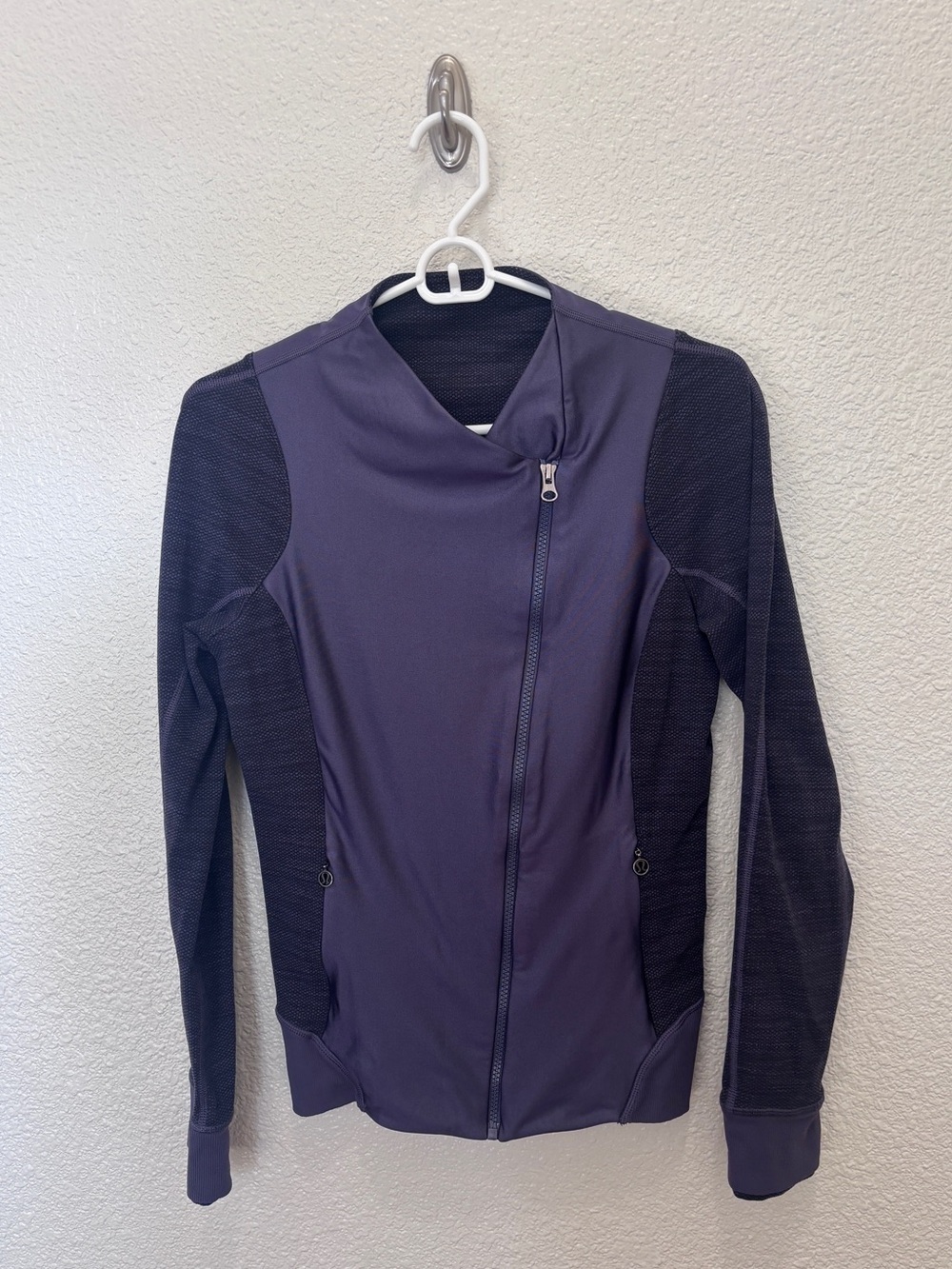 Lululemon Sz 8 Emerge Renewed Jacket Nightfall/Dmnd Jacquard Space Dye Blck, EUC - Picture 2 of 11